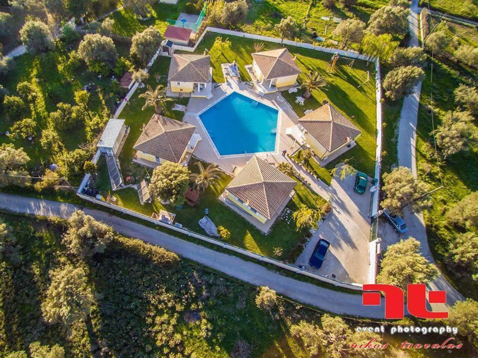 Iliaktida Studio-Villas Frinion Exterior photo